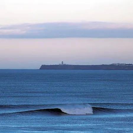 Da Silva Surfcamp- 3 Bettzimmer Mit Fruehstueck 4* Lourinha (Lisbon)